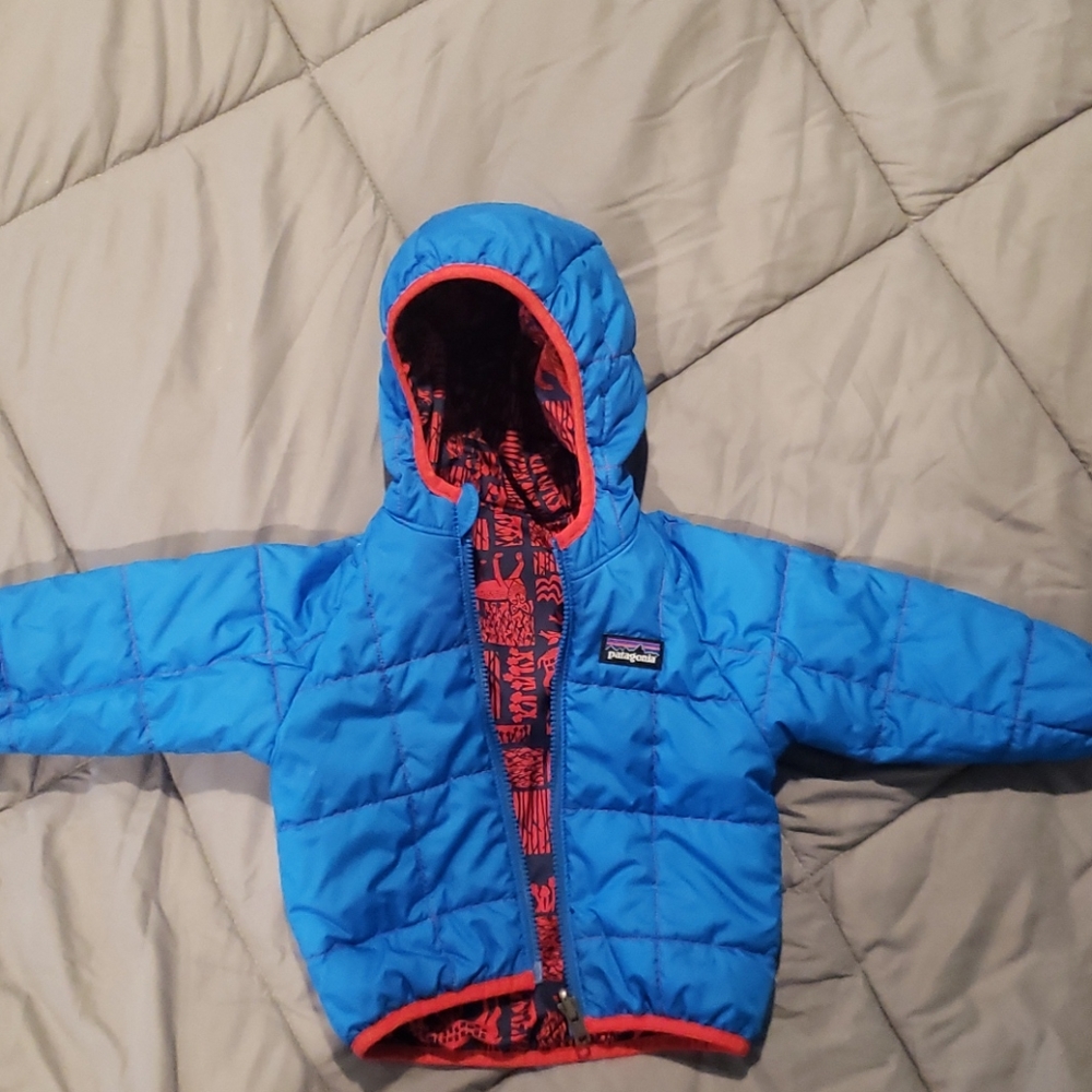 Baby Patagonia puff coat reversible
